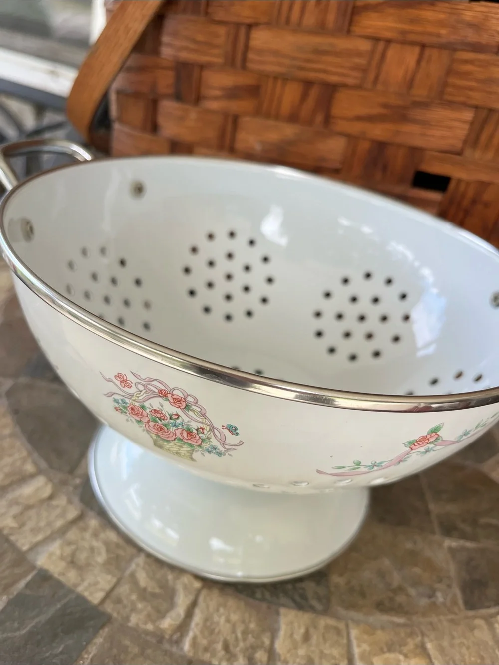 Interpur vintage white